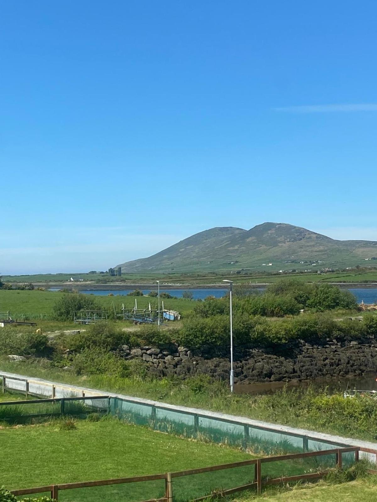 Picturesque Riverside Home Cahersiveen Exterior foto